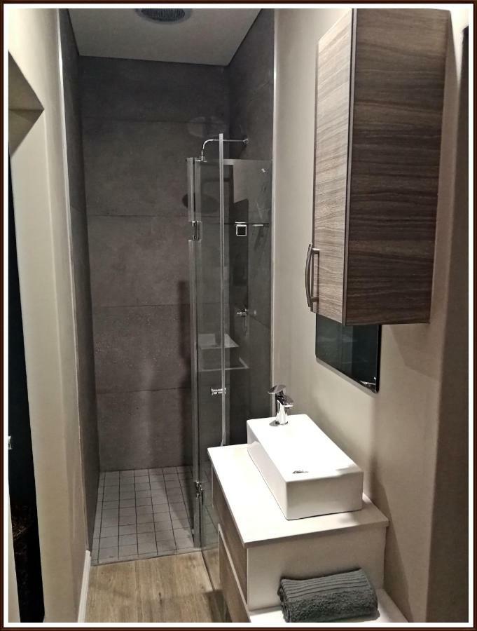 Studio 77 兰格班 外观 照片